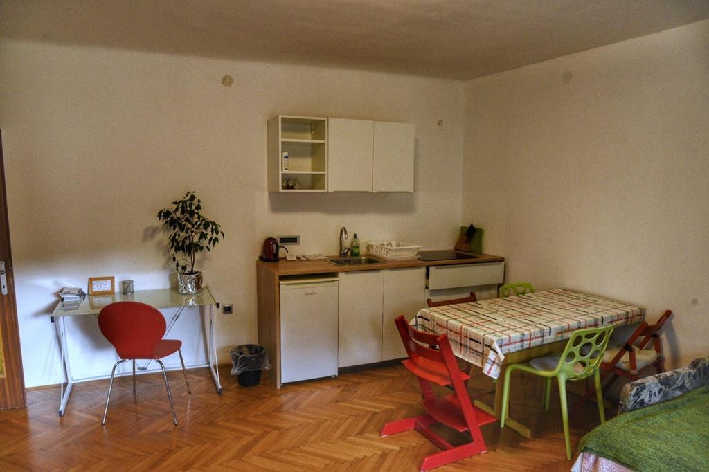 Two Flowers Apartments Zagreb Eksteriør billede